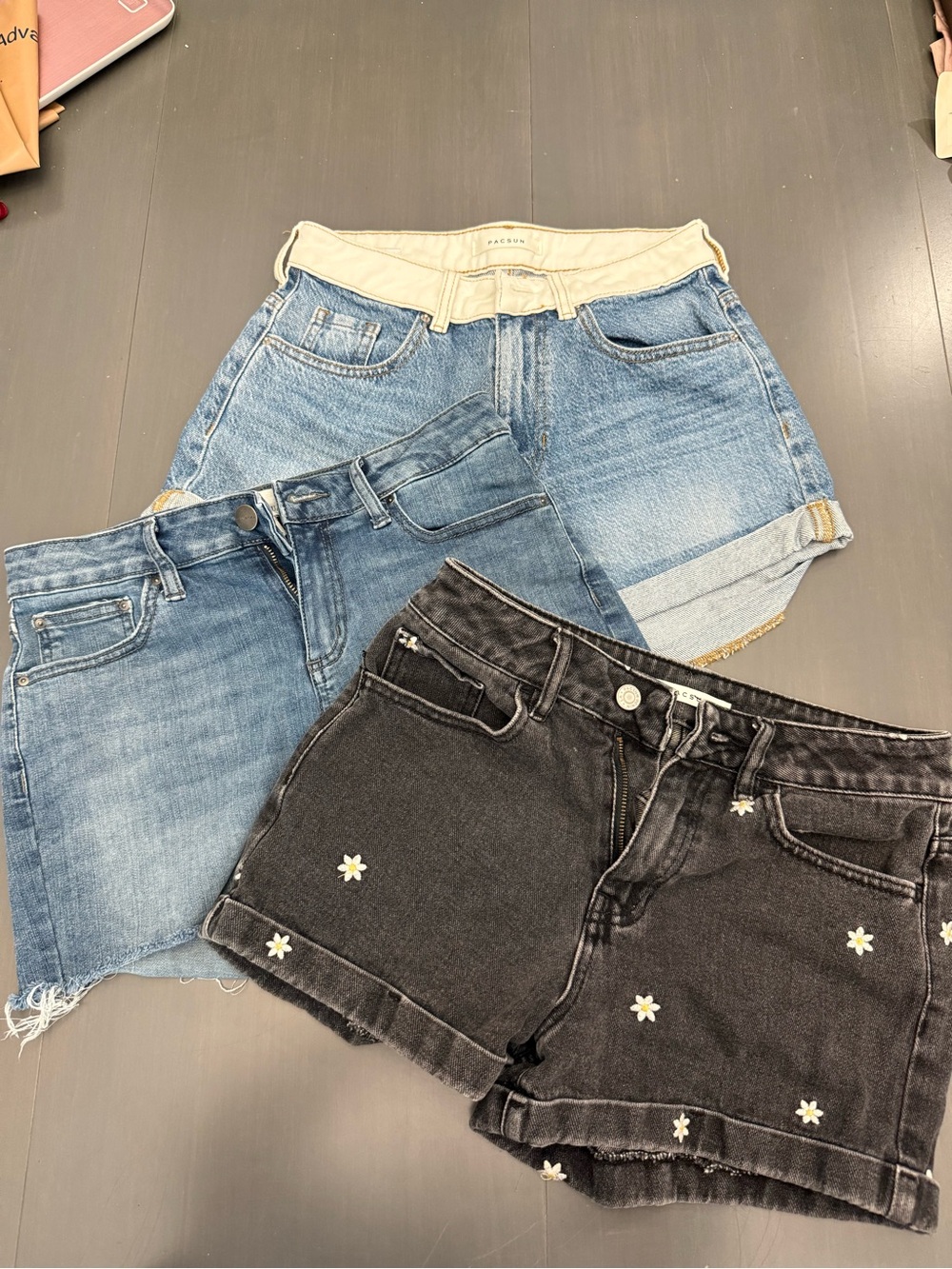 PacSun Black Denim Shorts, Daily Ritual light denim lot of 3 size 25